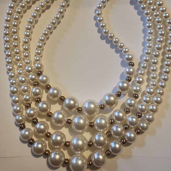 4-layer necklace - Picture 3 of 5